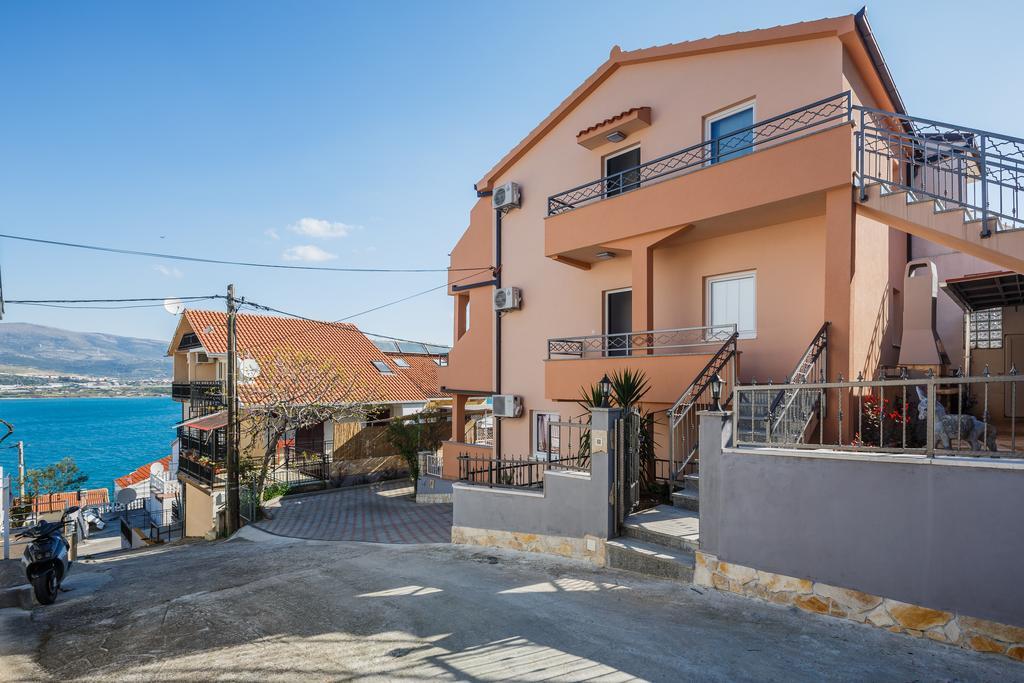 Apartments Viljac Trogir Kültér fotó