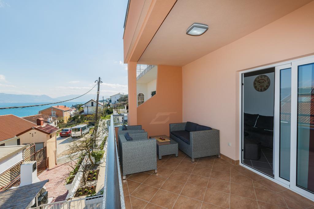 Apartments Viljac Trogir Szoba fotó