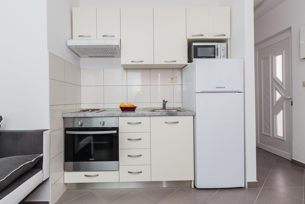 Apartments Viljac Trogir Szoba fotó