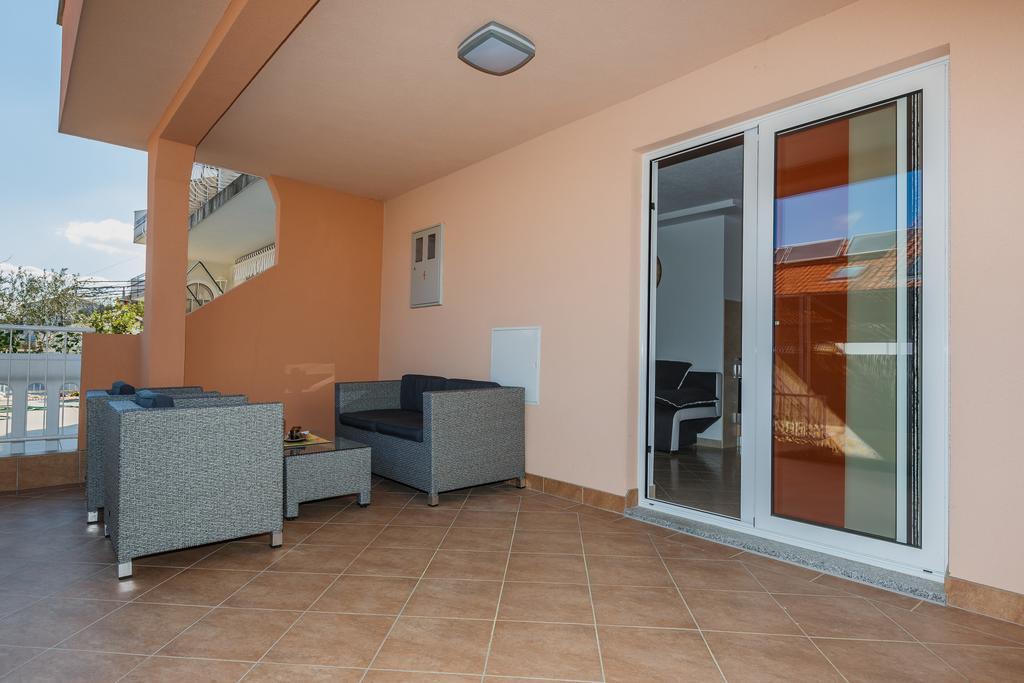 Apartments Viljac Trogir Szoba fotó