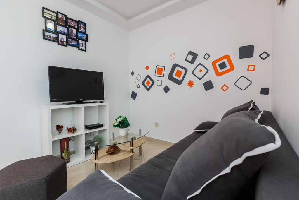 Apartments Viljac Trogir Szoba fotó