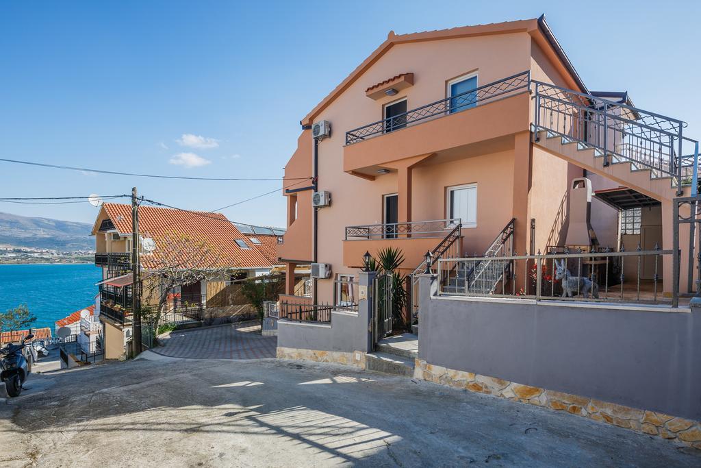 Apartments Viljac Trogir Kültér fotó